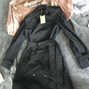 Burberry Detachable Hood Taffeta Trenchcoat NEW